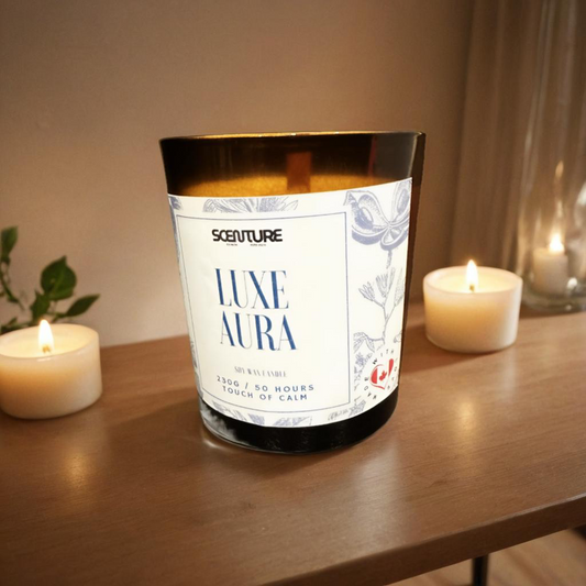 SCENTURE Candle LUXE AURA |Soy Candle 7 OZ | Essential Oil
