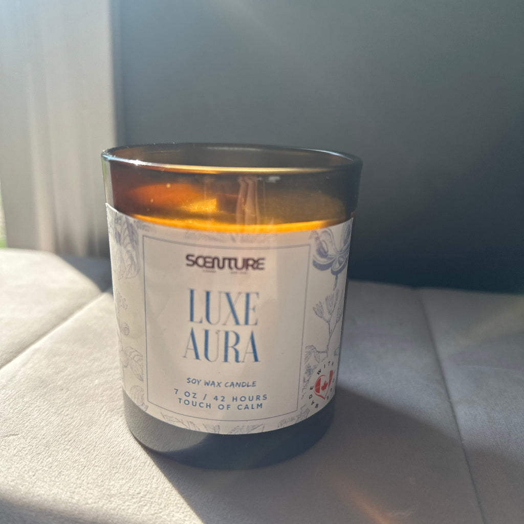 SCENTURE Candle LUXE AURA |Soy Candle 7 OZ | Essential Oil